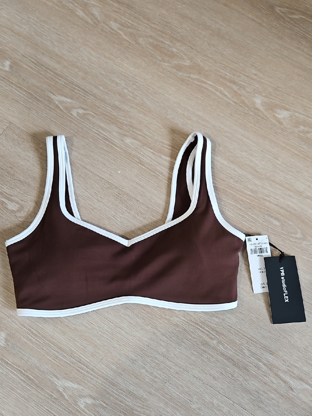 New With Tags Abercrombie YPB StudioFlex Sports Bra
